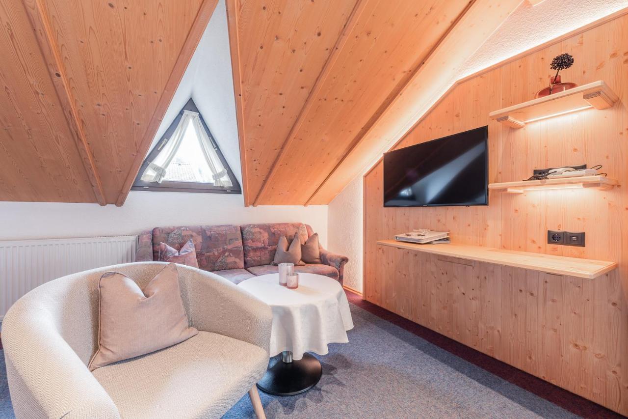 Alpin Apart Maurer Langenfeld Exterior photo